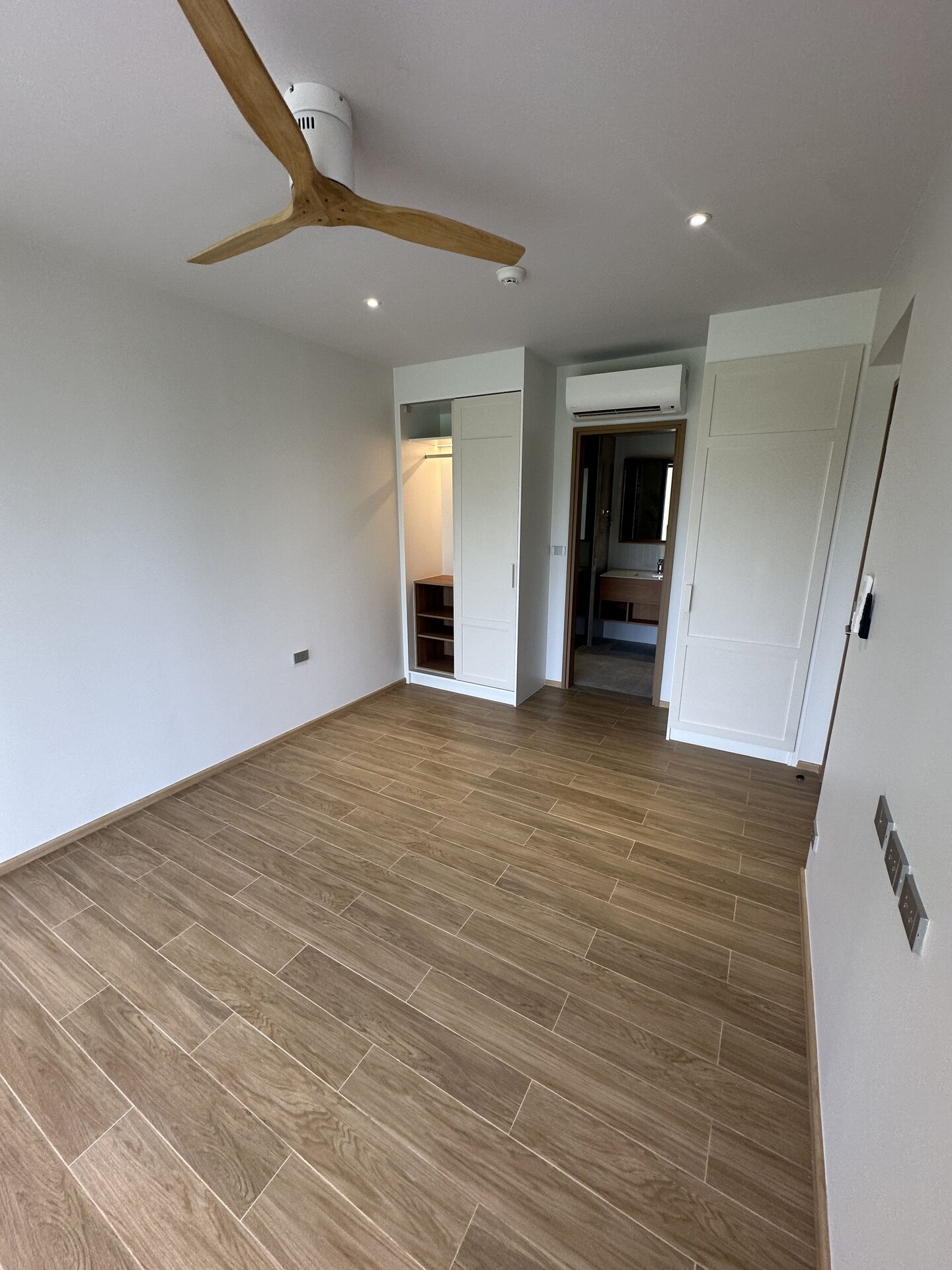 2 bedrooms, 99 m2 — Laguna Beachside (ID 140)