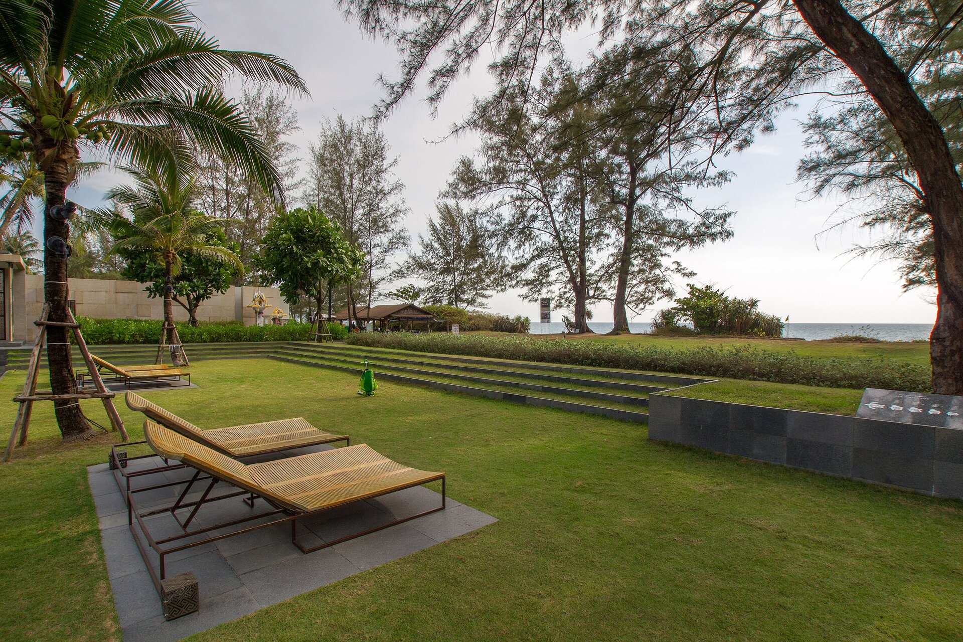 บ้านไม้ขาว-2 ห้องนอน,129 ม.2,บรรทัดแรก (ID 133)