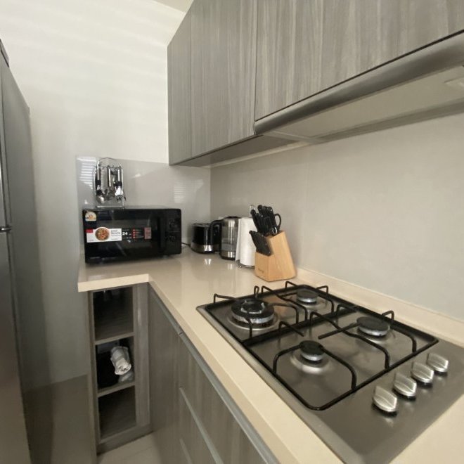 4 bedroom townhouse with swimming pool in Laguna Park (ID 49)