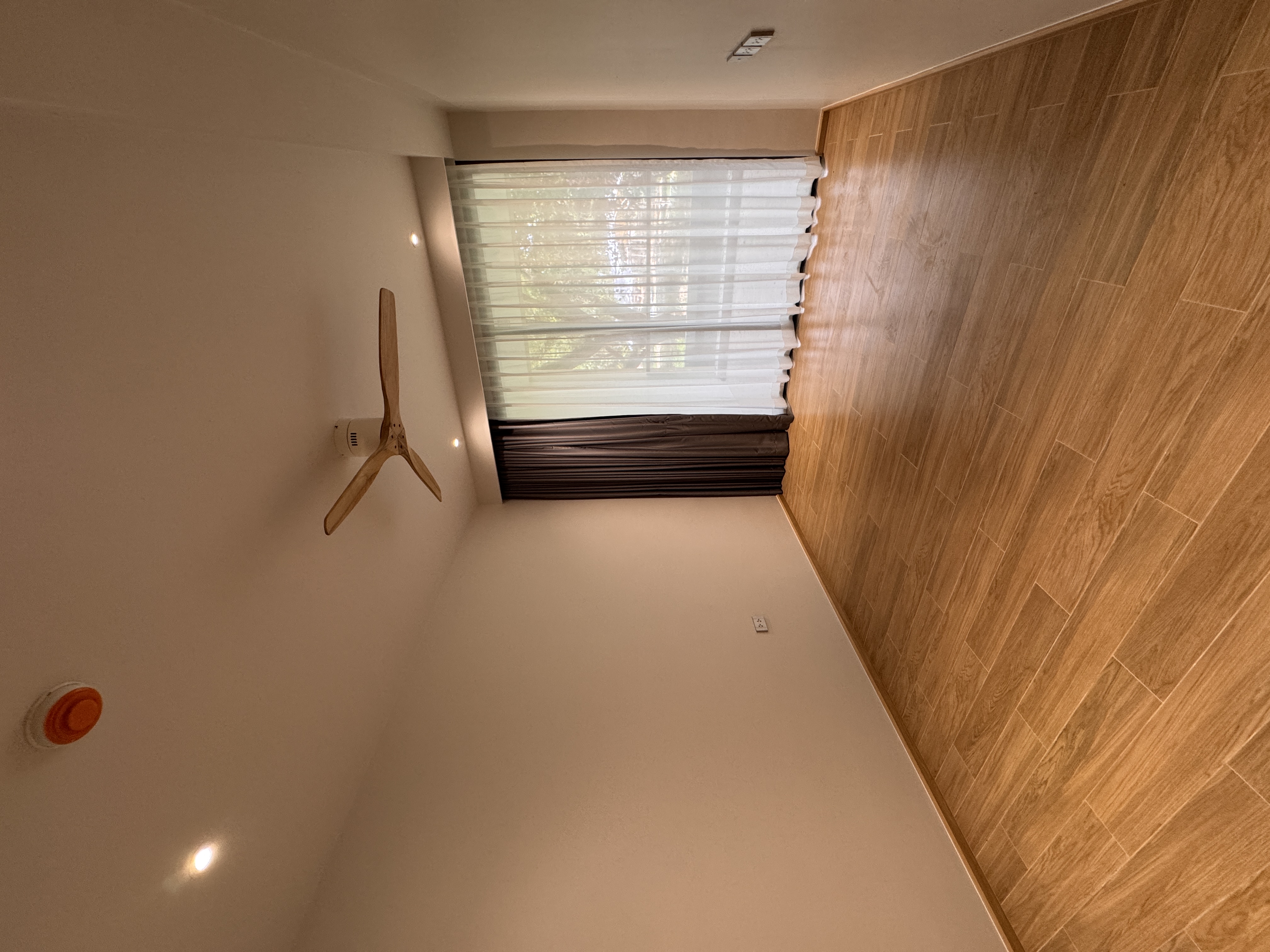 2 bedroom apartment for sale in Laguna Beachside (ID 490)