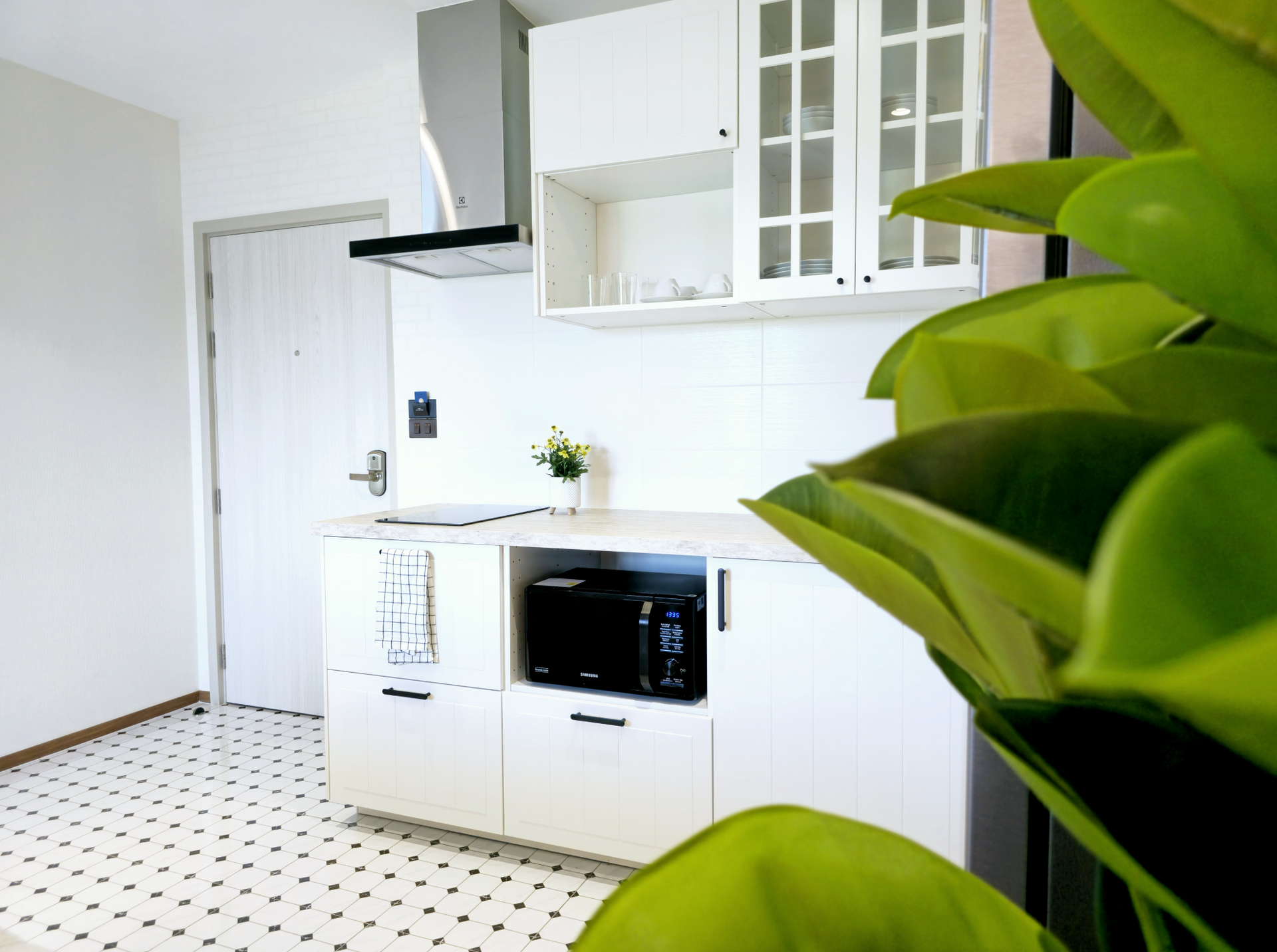 URGENT SALE: 2 bedroom apartment in The Title Halo 1 (ID 132)