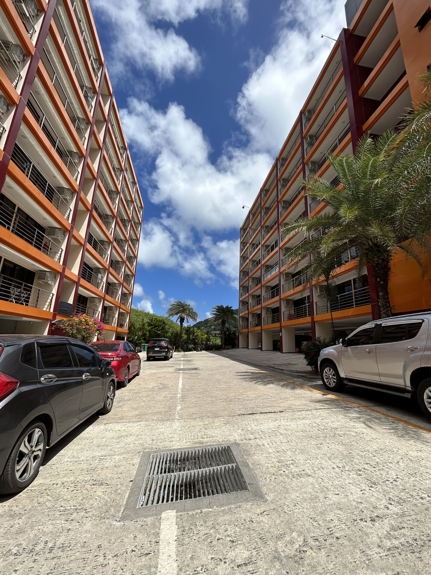 2 спальная квартира с террасой в NBC (ID 127)