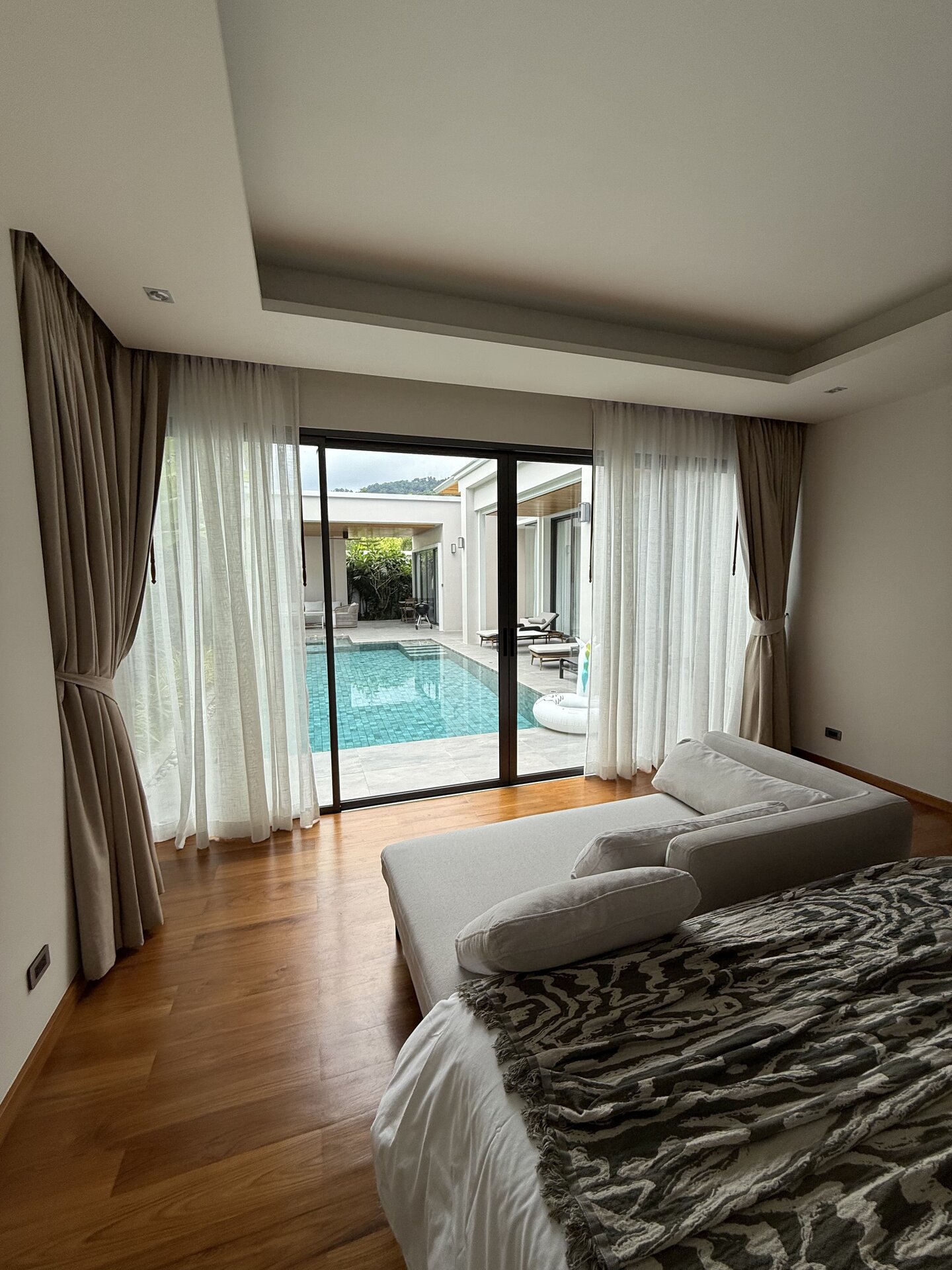 วิลล่า 3 ห้องนอนเดอะบรีซวิลล่า(เฟส 1) (ID 153)