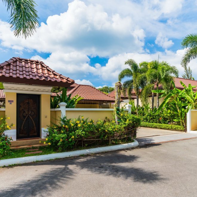 Аренда — роскошная вилла с 3+1 спальнями рядом с пляжем БангТао (ID 288)