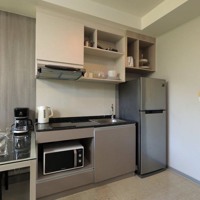 Продам 1 спальную квартиру в 6th Avenue Condo (ID 64)