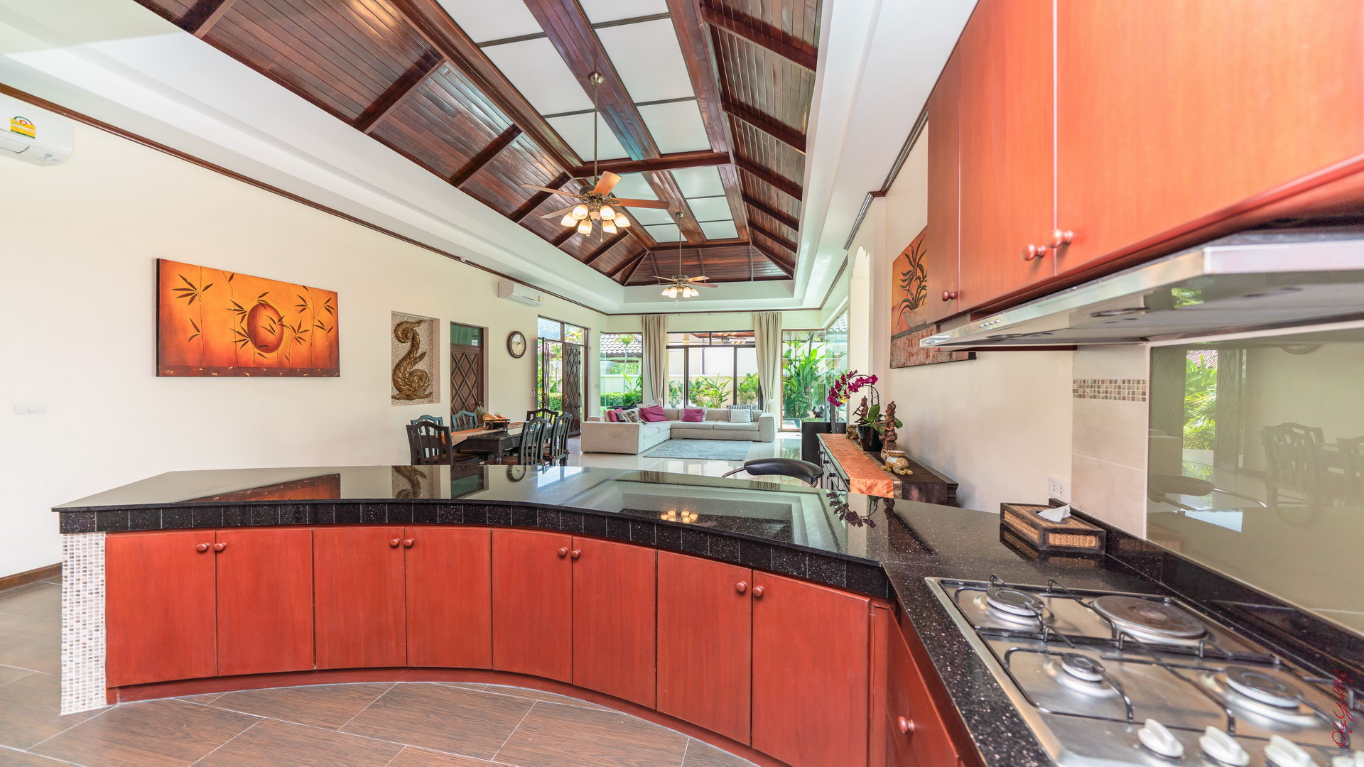 Аренда — роскошная вилла с 3+1 спальнями рядом с пляжем БангТао (ID 288)