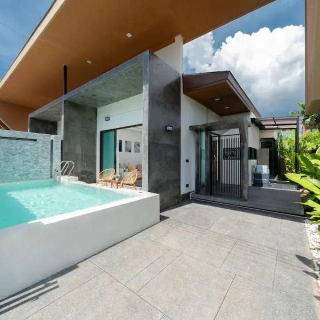 The 8 pool villa (ID 665)