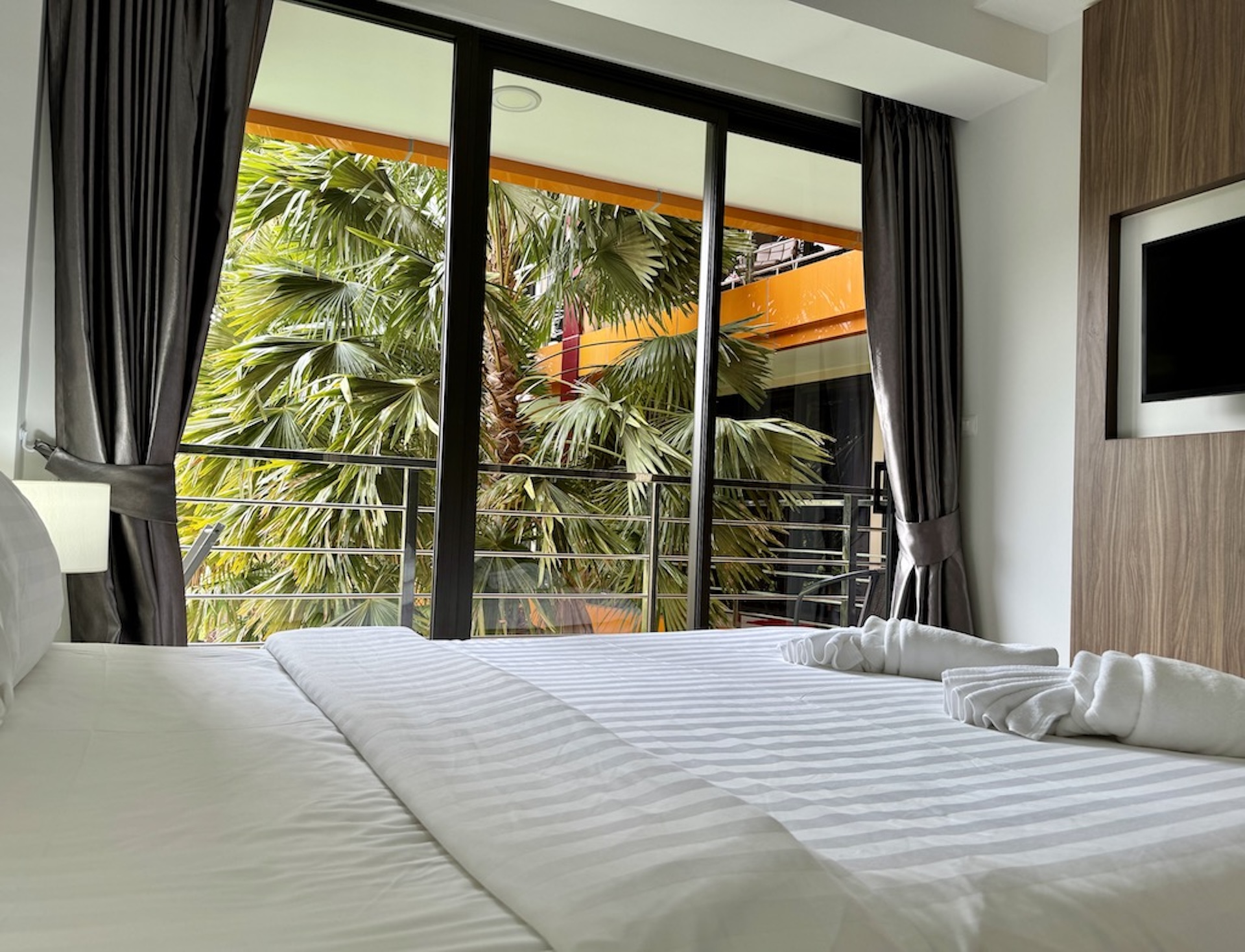 1 bedroom apartment in NBC Condo (ID 168)