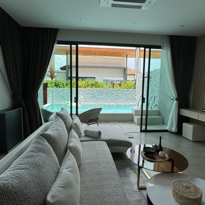 The 8 pool villa (ID 598)