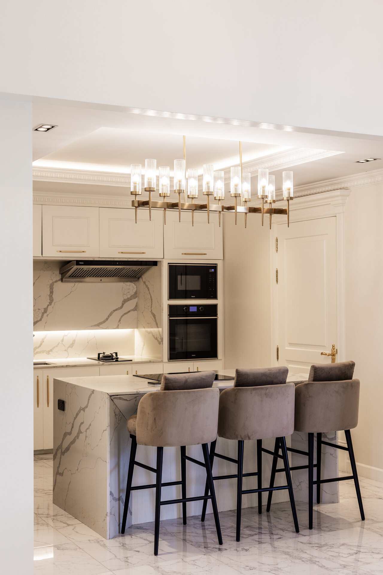 Gold Charoit (ID 554)