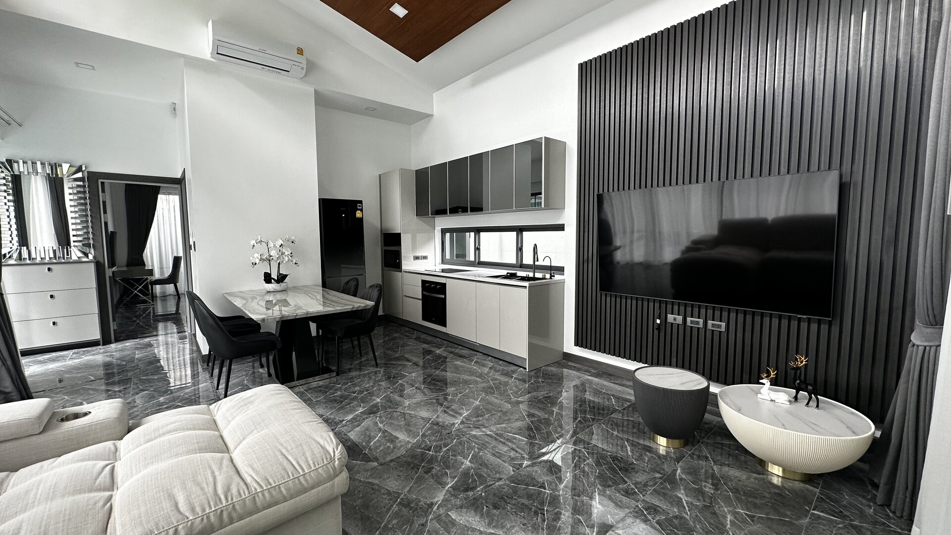 Вилла с 2 спальнями на Rawai (ID 575)