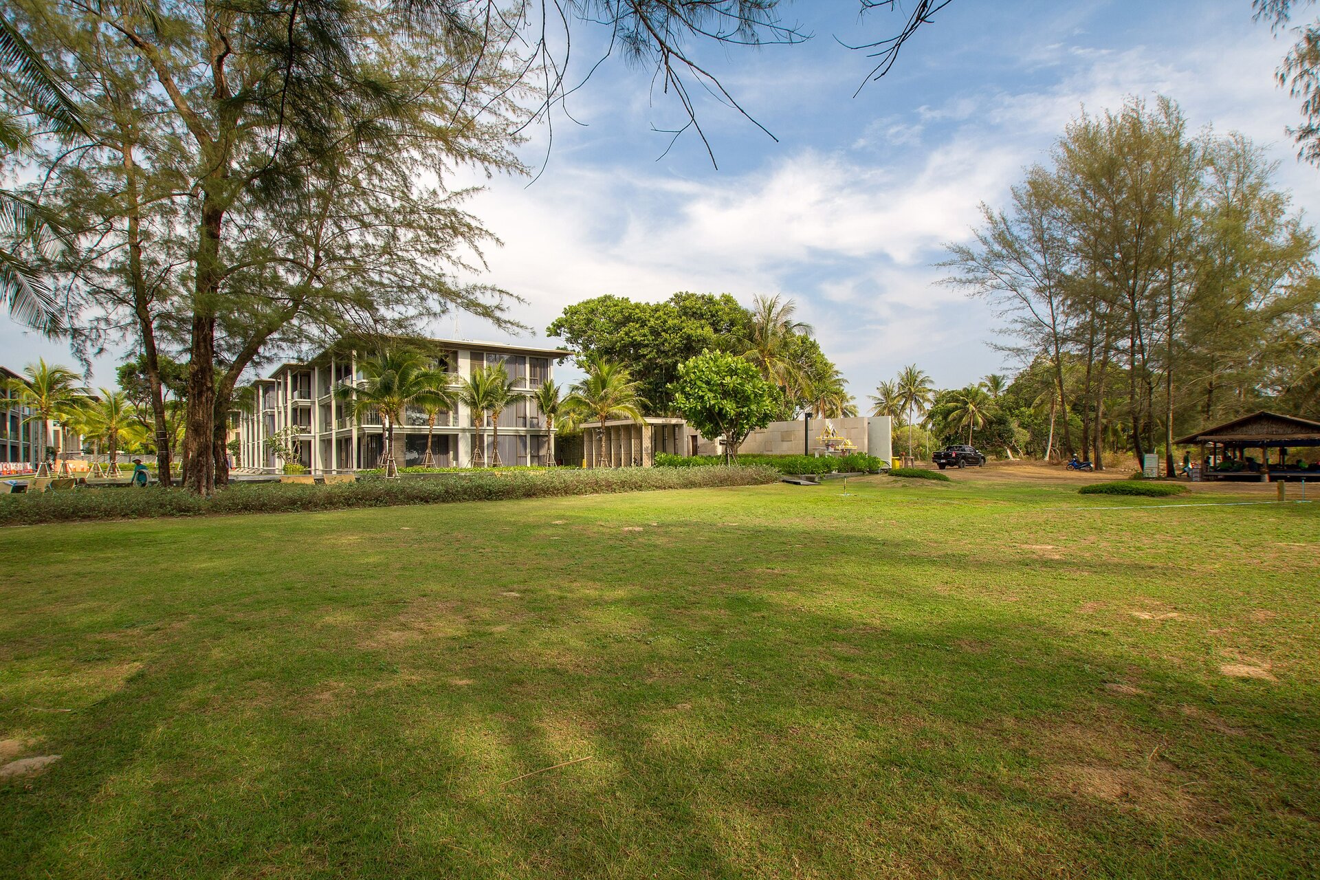 อพาร์ทเมนท์ 2 ห้องนอนในบ้านไม้ขาว (ID 134)