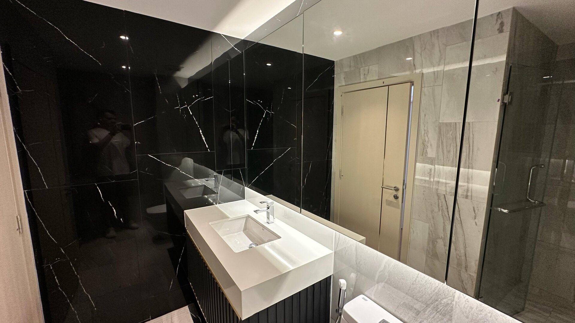 Продажа 2 спальной квартиры в Bellevue Lagoon (ID 308)