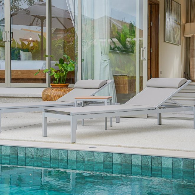 ตรีชาดาอาซัวร์ (ID 688)