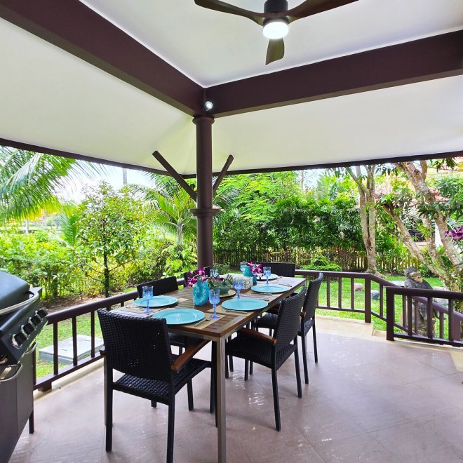 วิลล่าปรับปรุงใหม่ในลากูน่า (ID 623)