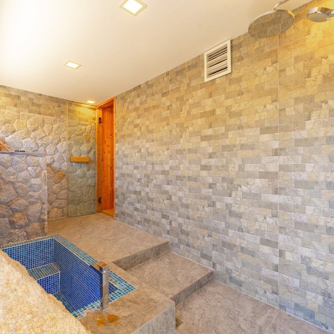 Villa by Kamala beach (ID 625)