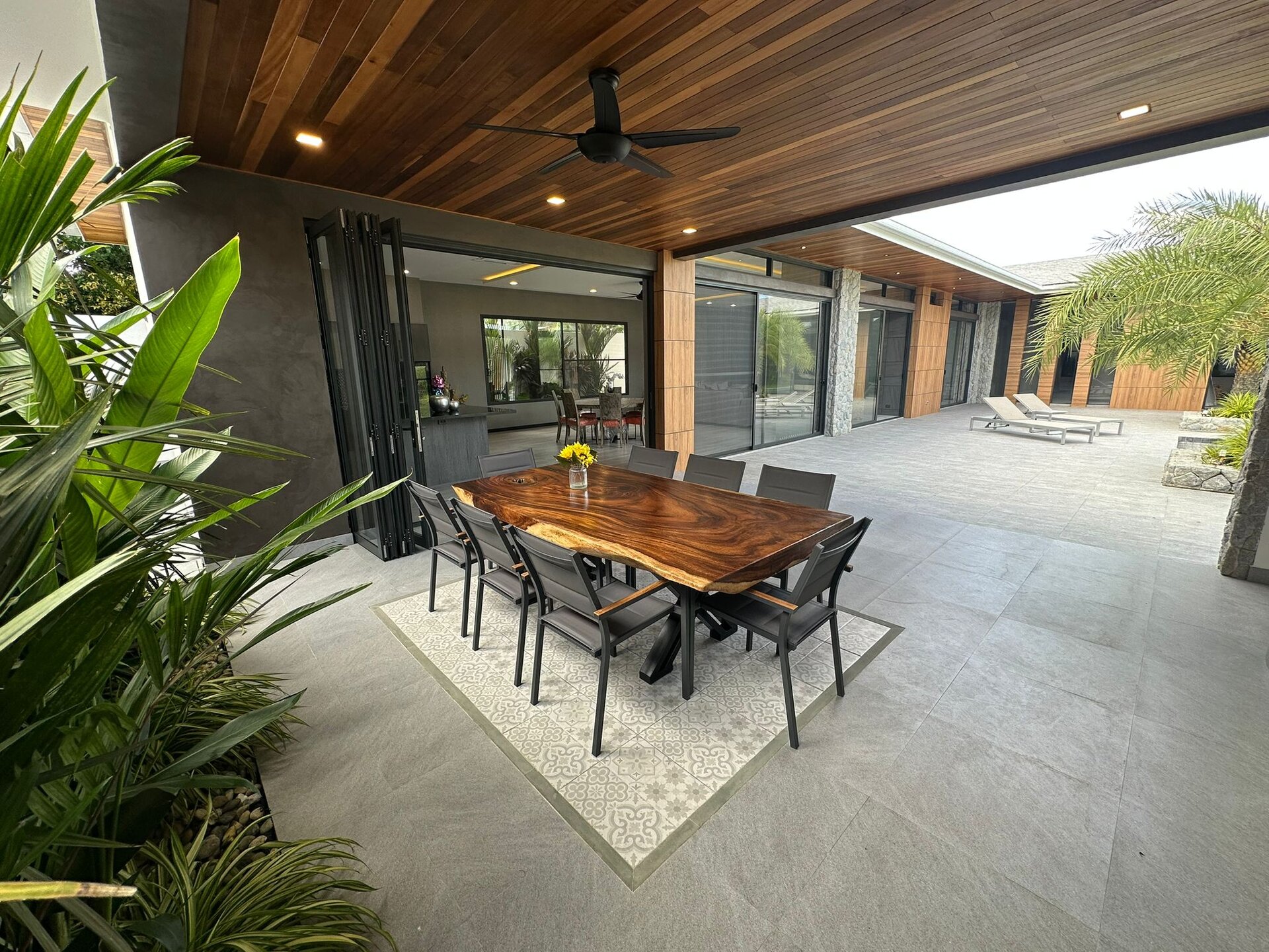 Paradise Luxury Pool Villa, Rawai (ID 618)