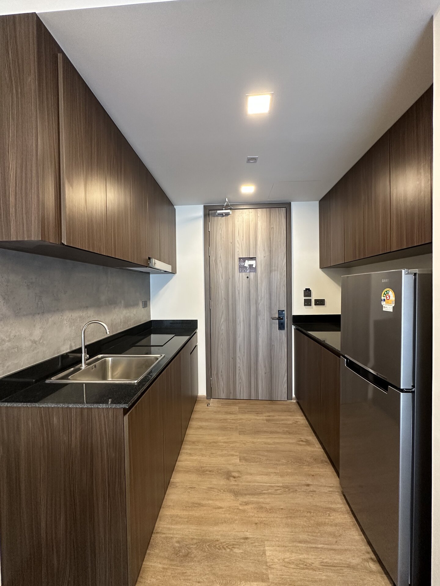 1 ห้องนอนของอพาร์ทเม้นภูมิใจ Karon ชายหาดหน่วย 406 (ID 186)