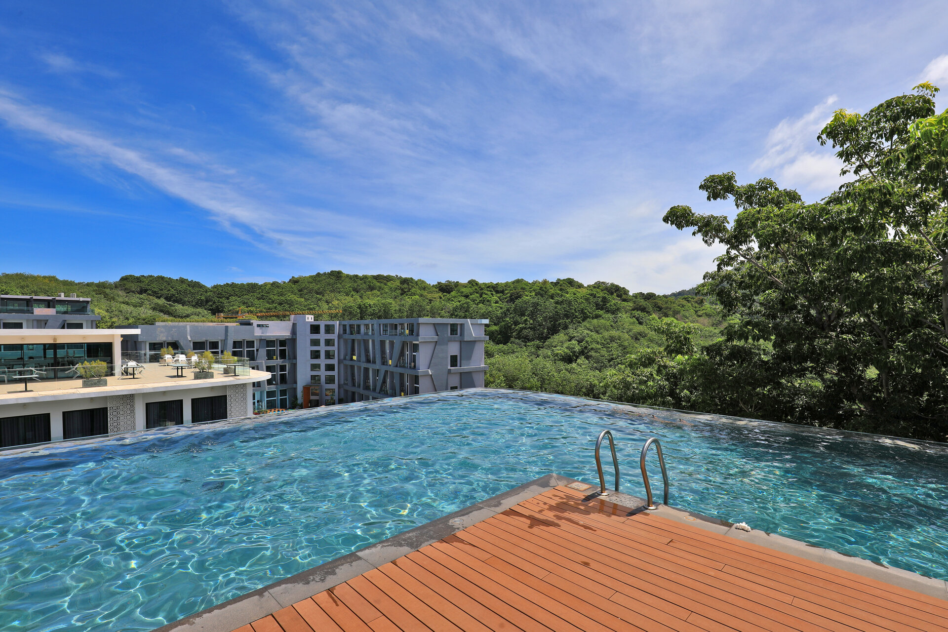 在乌托邦住宅出售的一间卧房公寓 (ID 35)