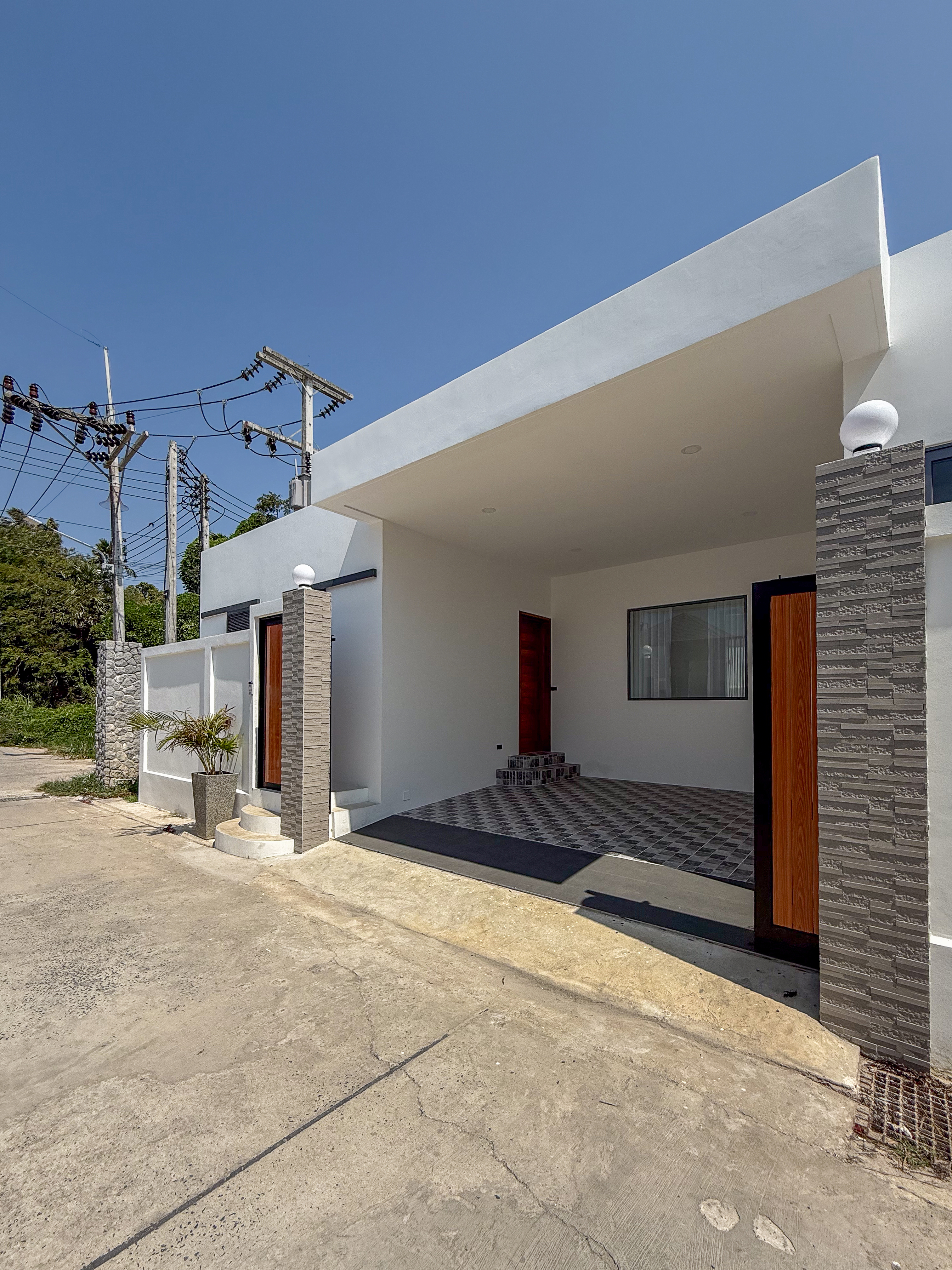 Продажа 3-спальной виллы Villa Nai Harn Residence (ID 523)