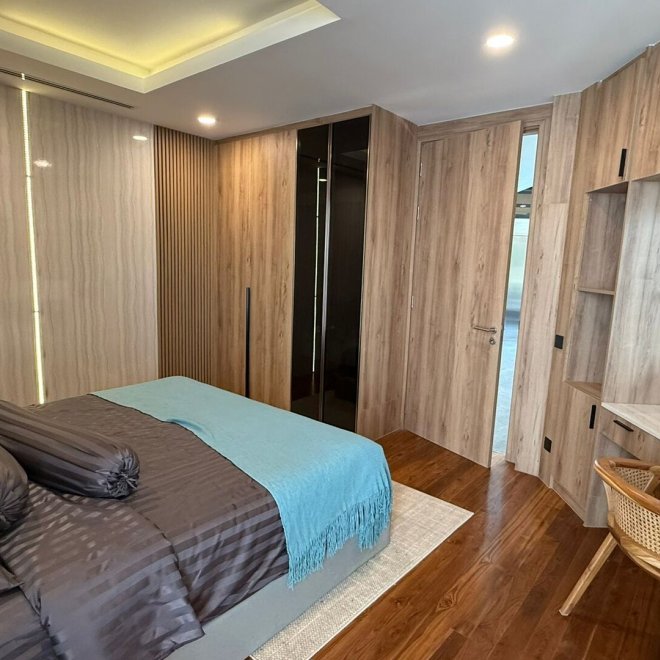 เลคฟร้อนท์วิลล่าบ้านมานิค-5 ห้องนอน (ID 155)