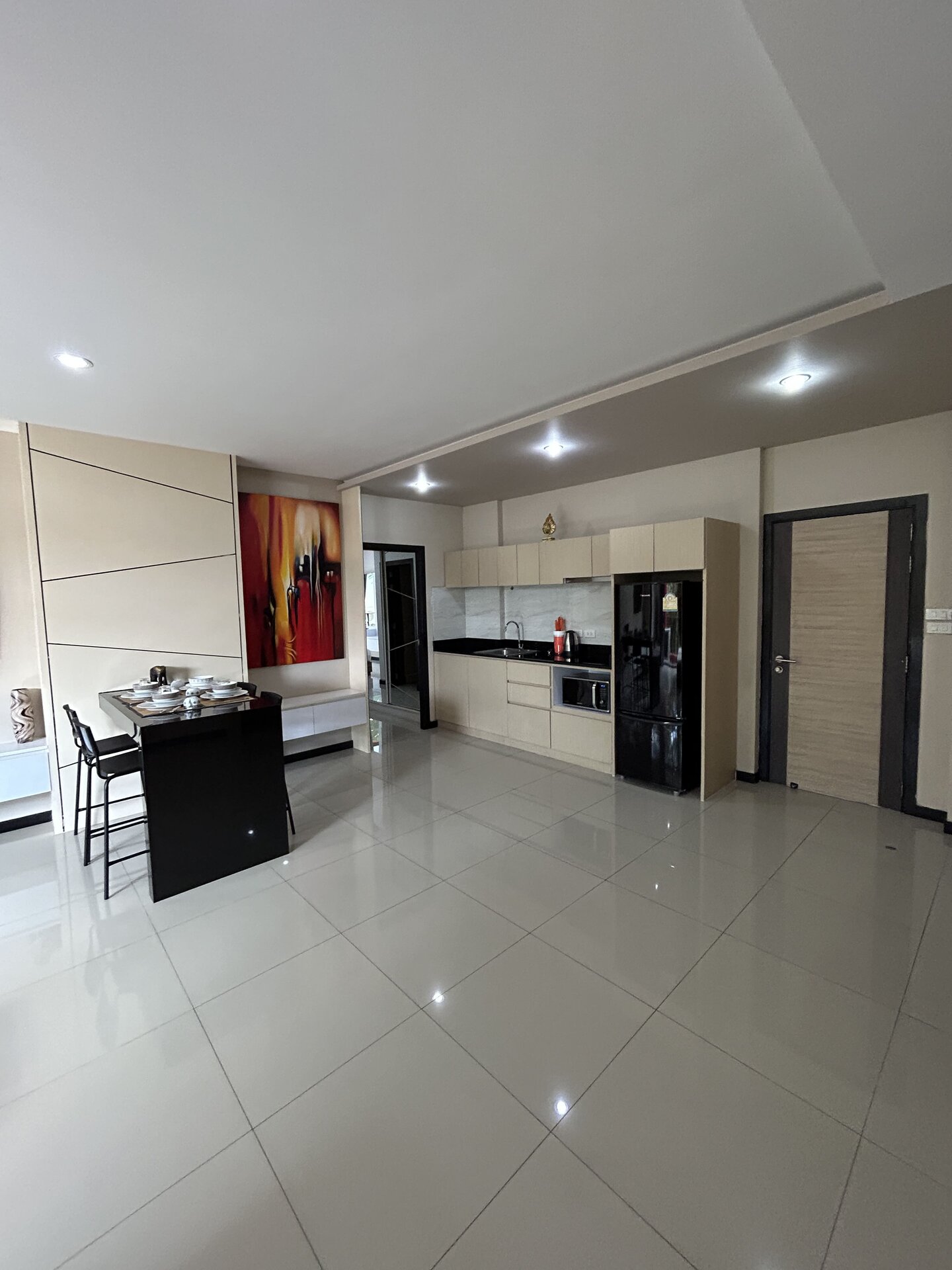 2 спальная квартира с террасой в NBC (ID 127)