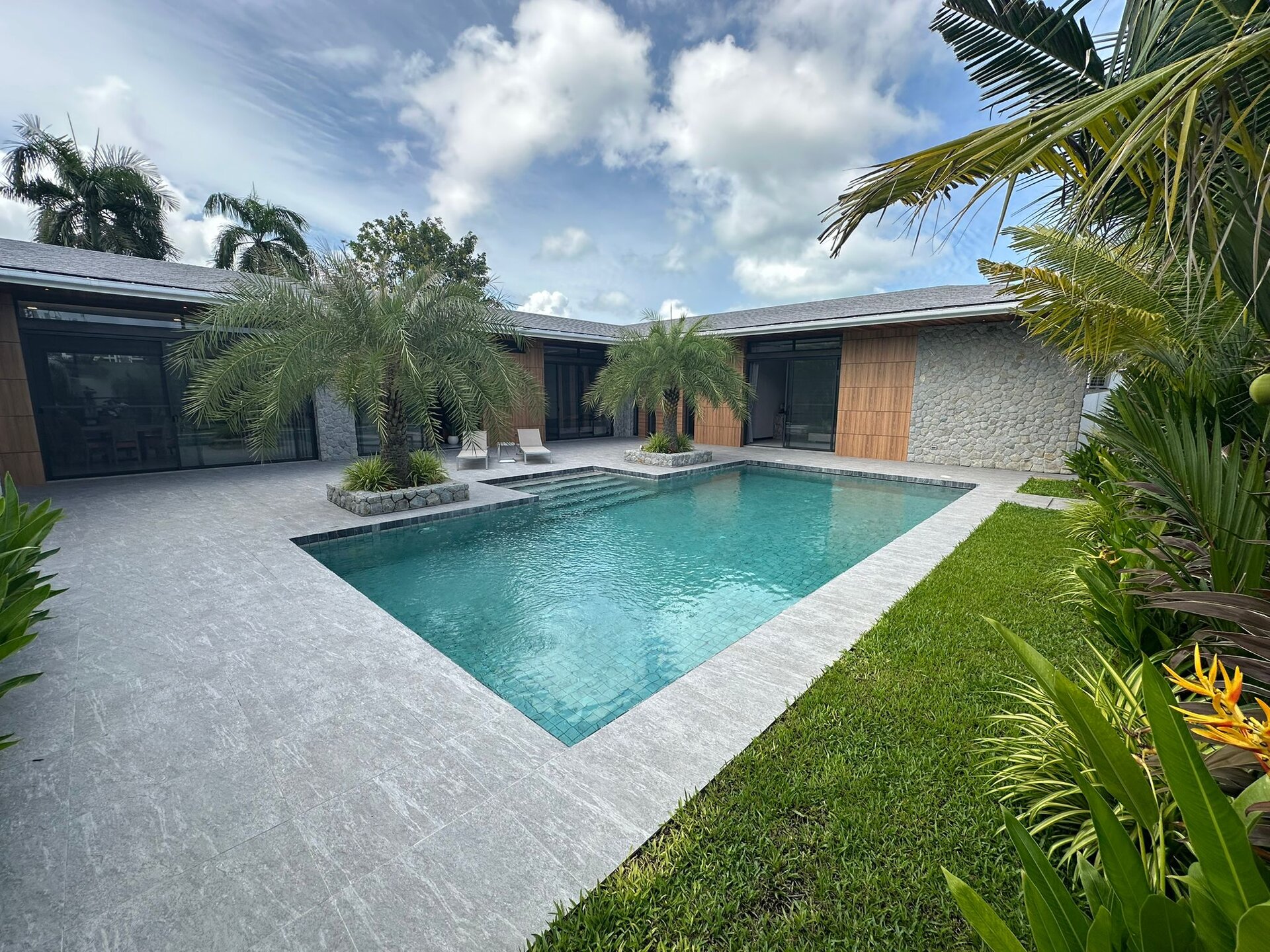 Paradise Luxury Pool Villa, Rawai (ID 618)