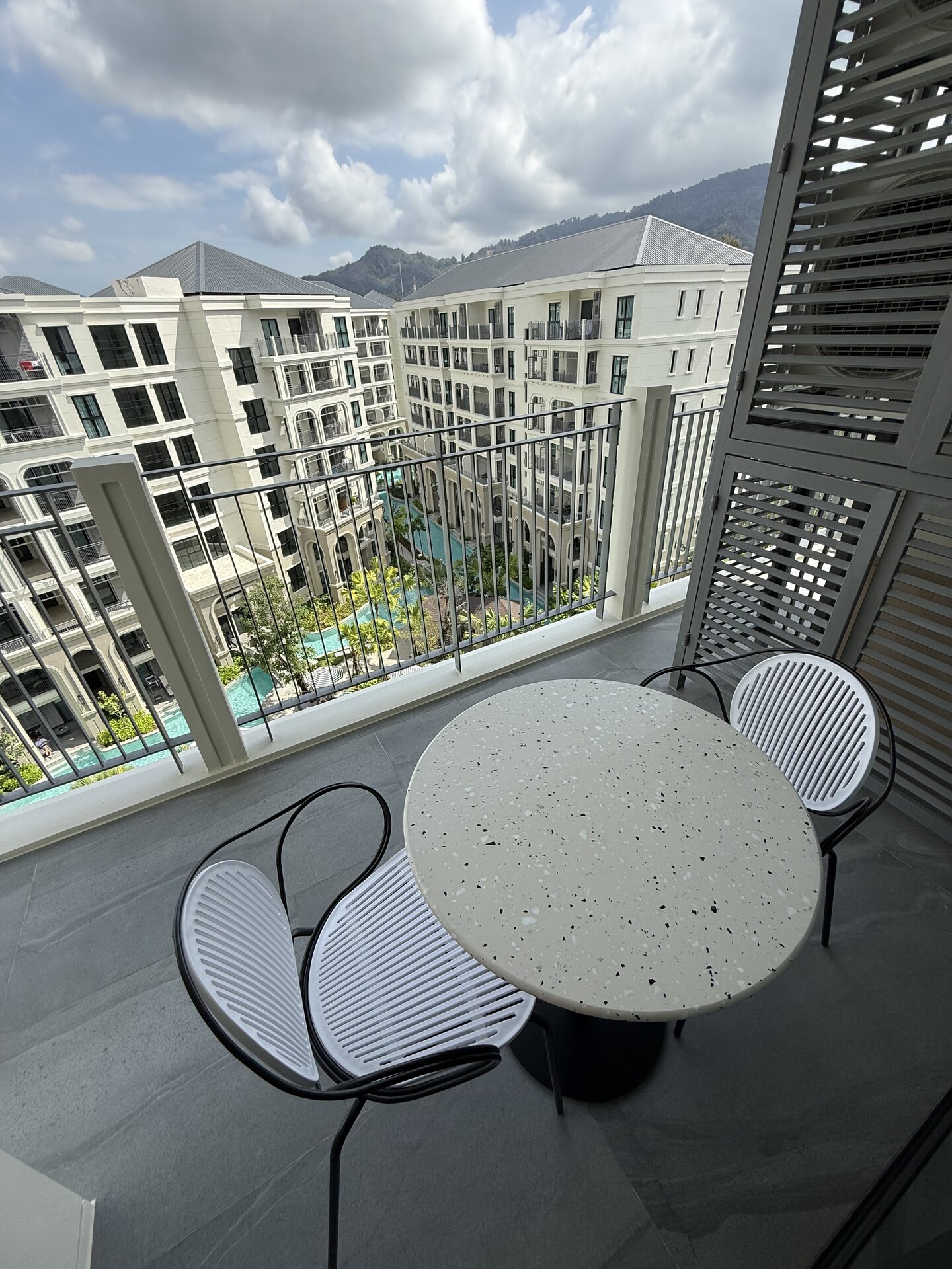 The Title Legendary B708 (ID 605)