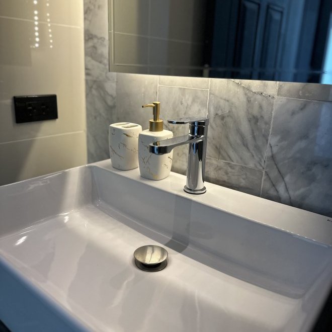 The 8 pool villa (ID 566)