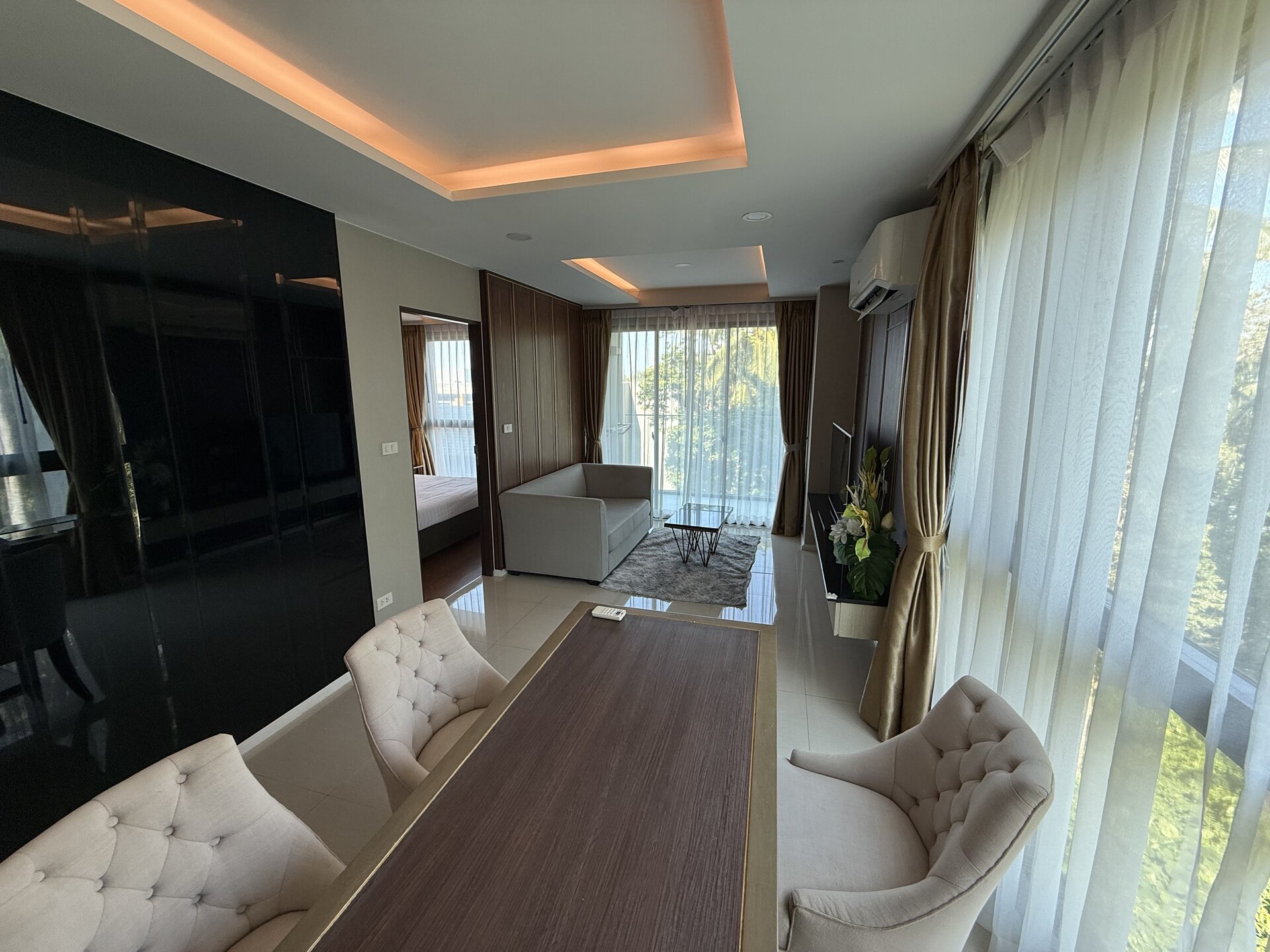 The Mida Panora G208 (ID 603)