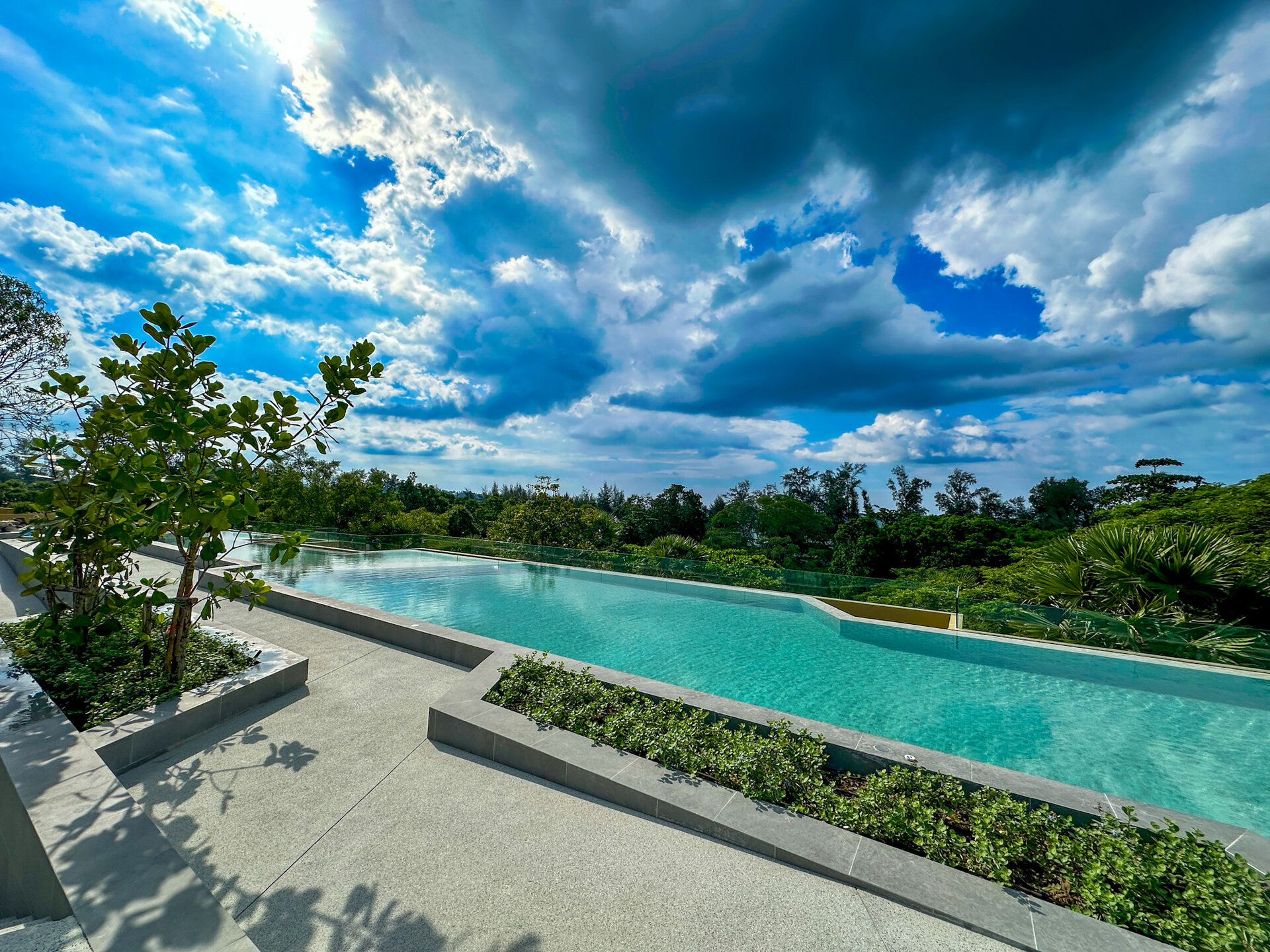 ลากูน่าบีชไซด์ (ID 553)