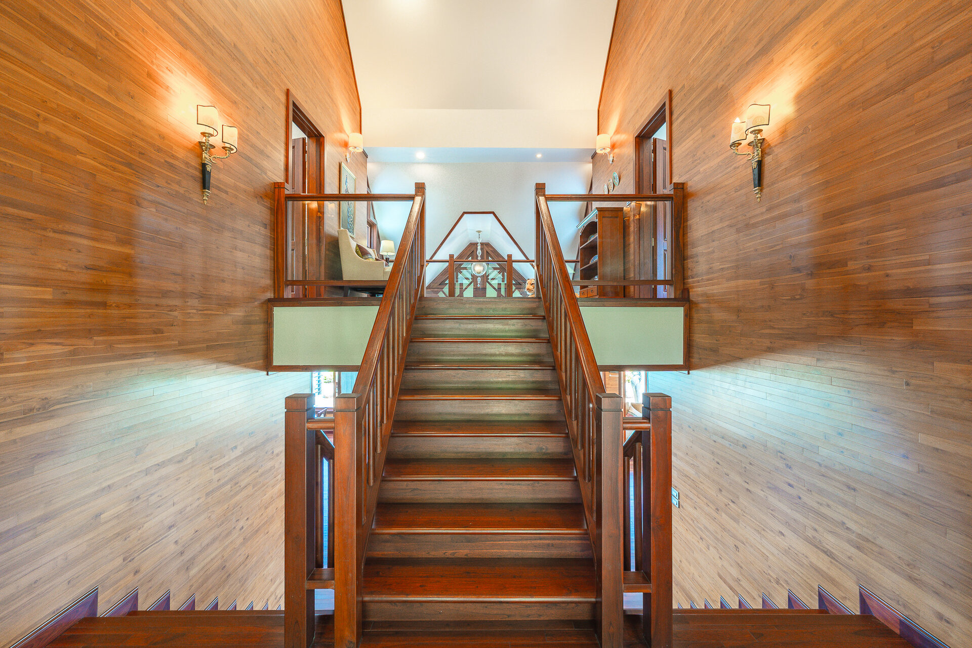 Villa by Kamala beach (ID 625)