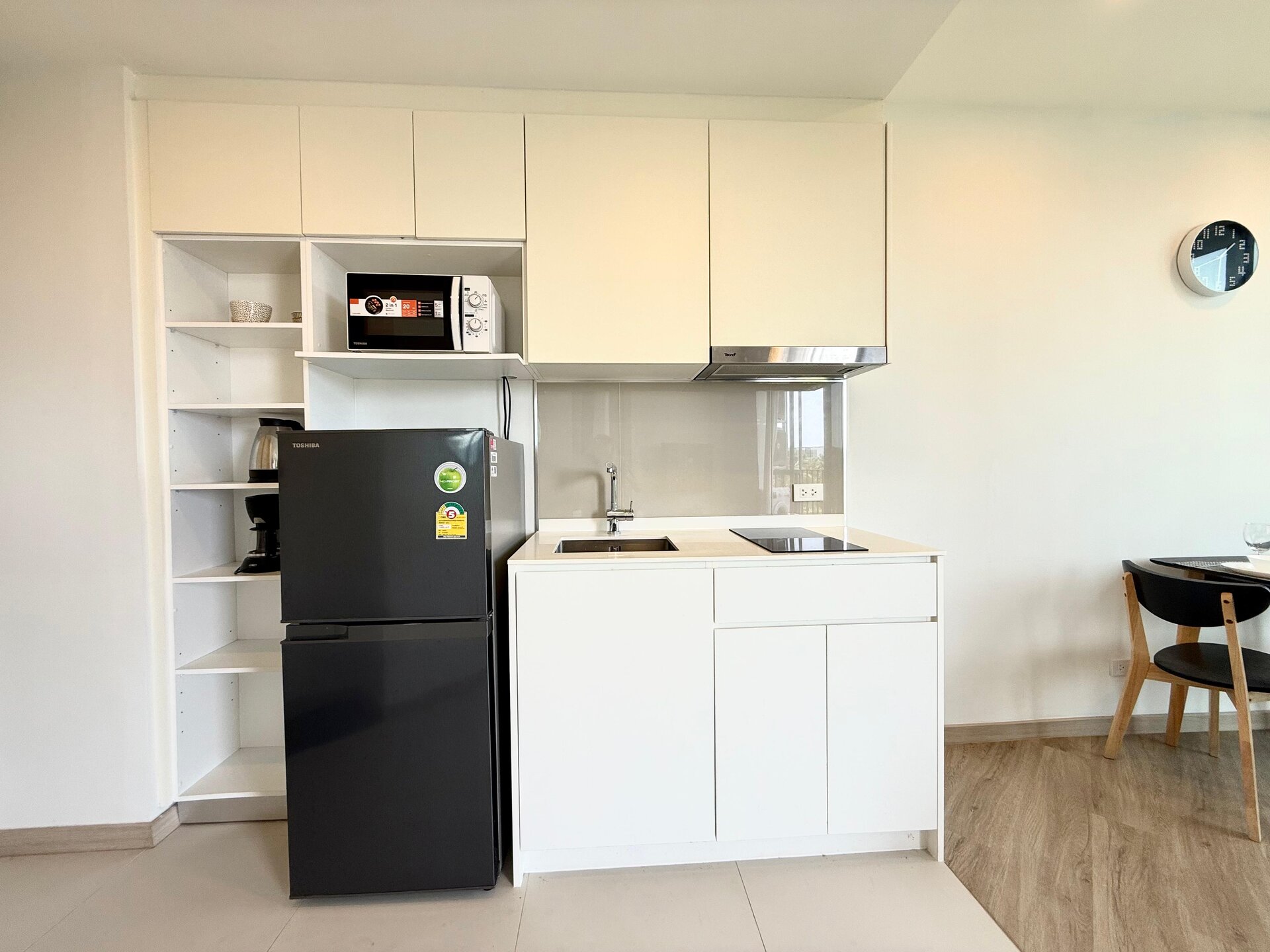 ลากูน่าสกายพาร์ค 1 ห้องนอนสำหรับขาย (ID 235)