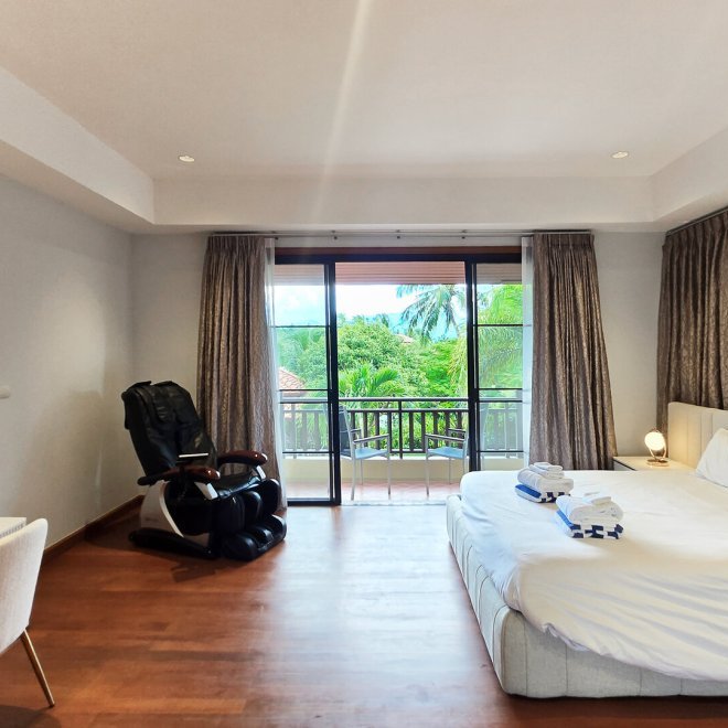 วิลล่าปรับปรุงใหม่ในลากูน่า (ID 623)