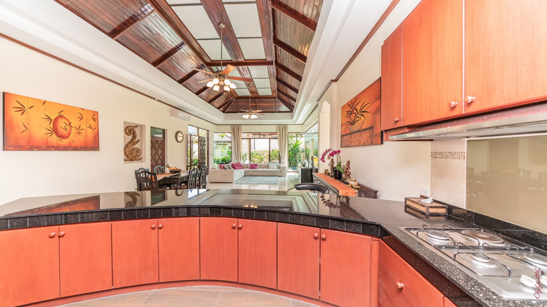 Аренда — роскошная вилла с 3+1 спальнями рядом с пляжем БангТао (ID 288)