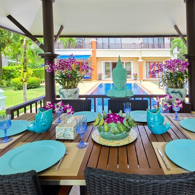 วิลล่าปรับปรุงใหม่ในลากูน่า (ID 623)