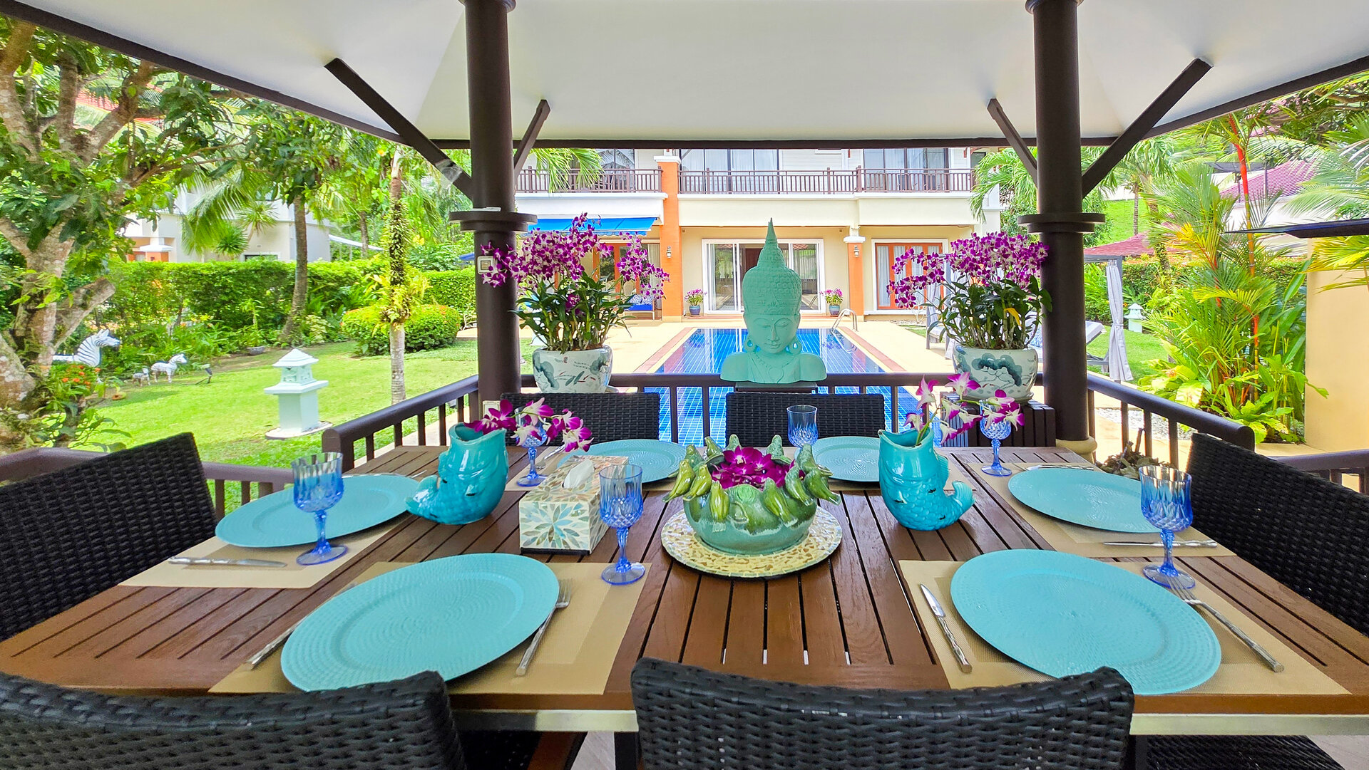 วิลล่าปรับปรุงใหม่ในลากูน่า (ID 623)