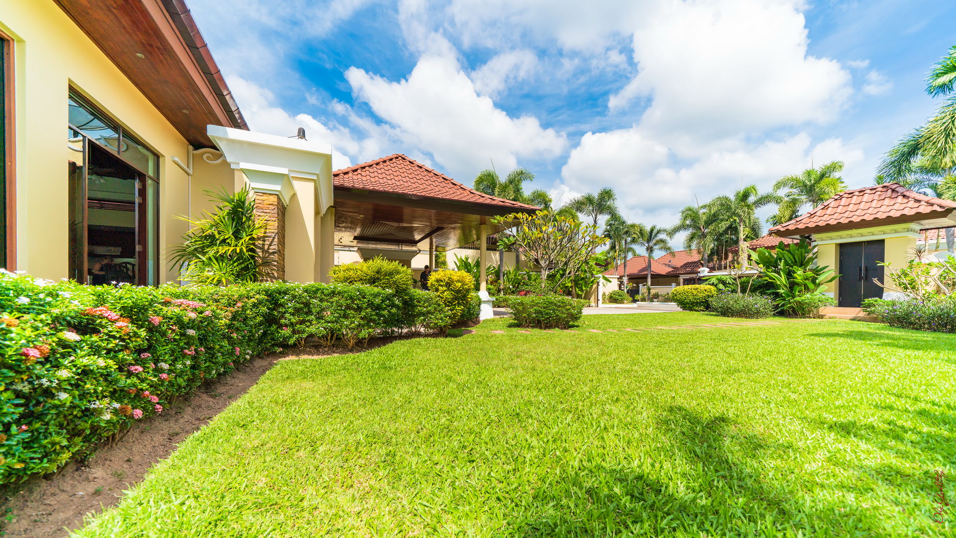 Аренда — роскошная вилла с 3+1 спальнями рядом с пляжем БангТао (ID 288)