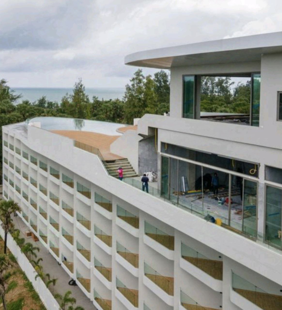 สตูดิโอสำหรับขายในโซลมิโอคอนโดมิเนียม (ID 381)