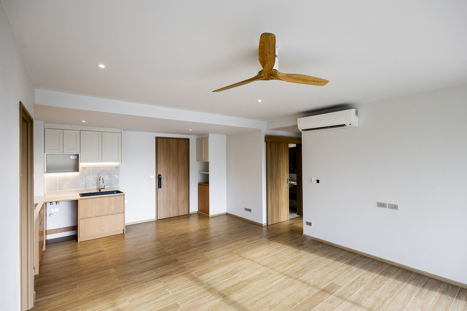 Laguna Beachside — 3 спальни, 133 м², юнит LBS1301 (ID 426)