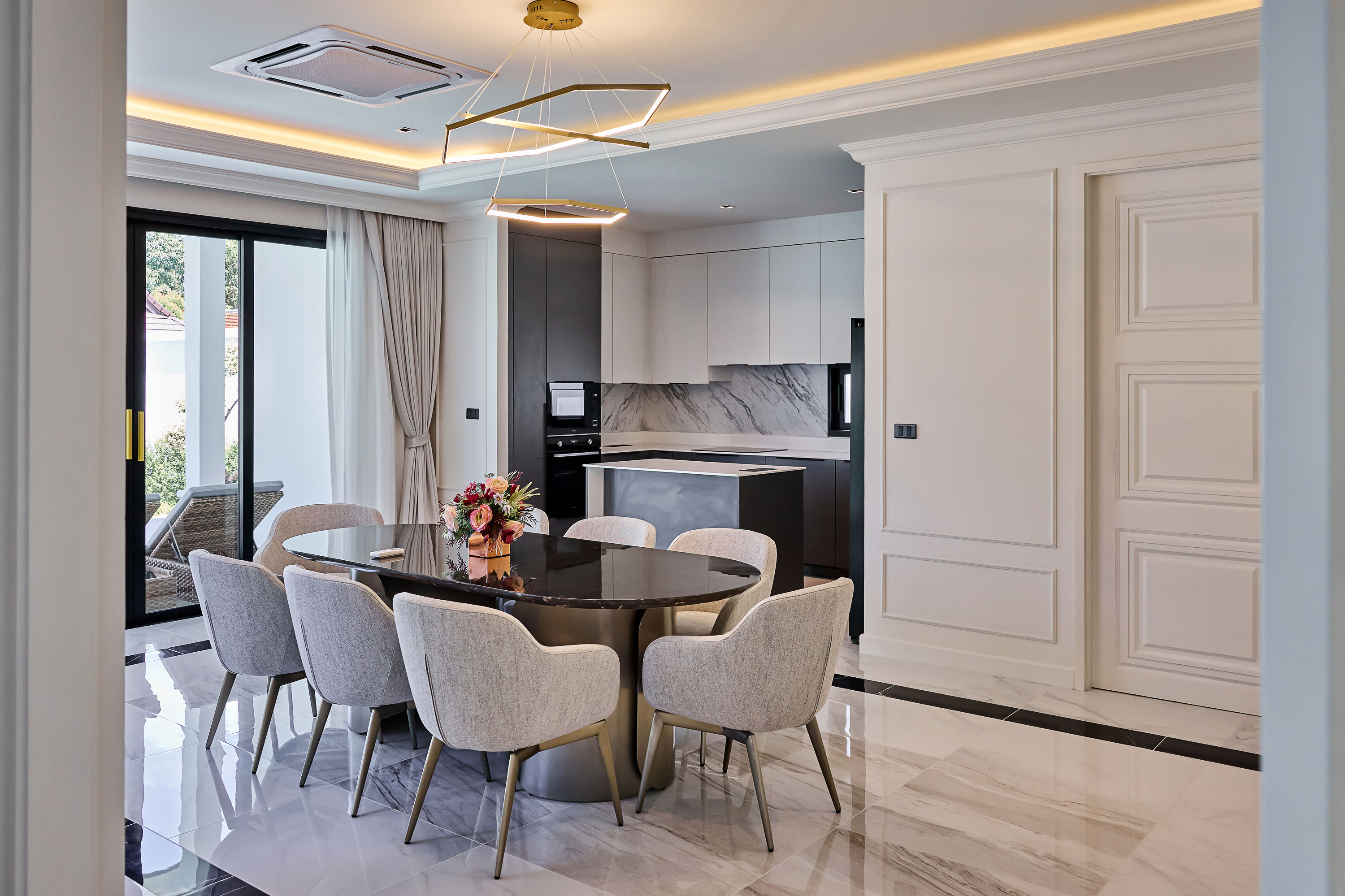 4卧室别墅第五元素出售 (ID 520)