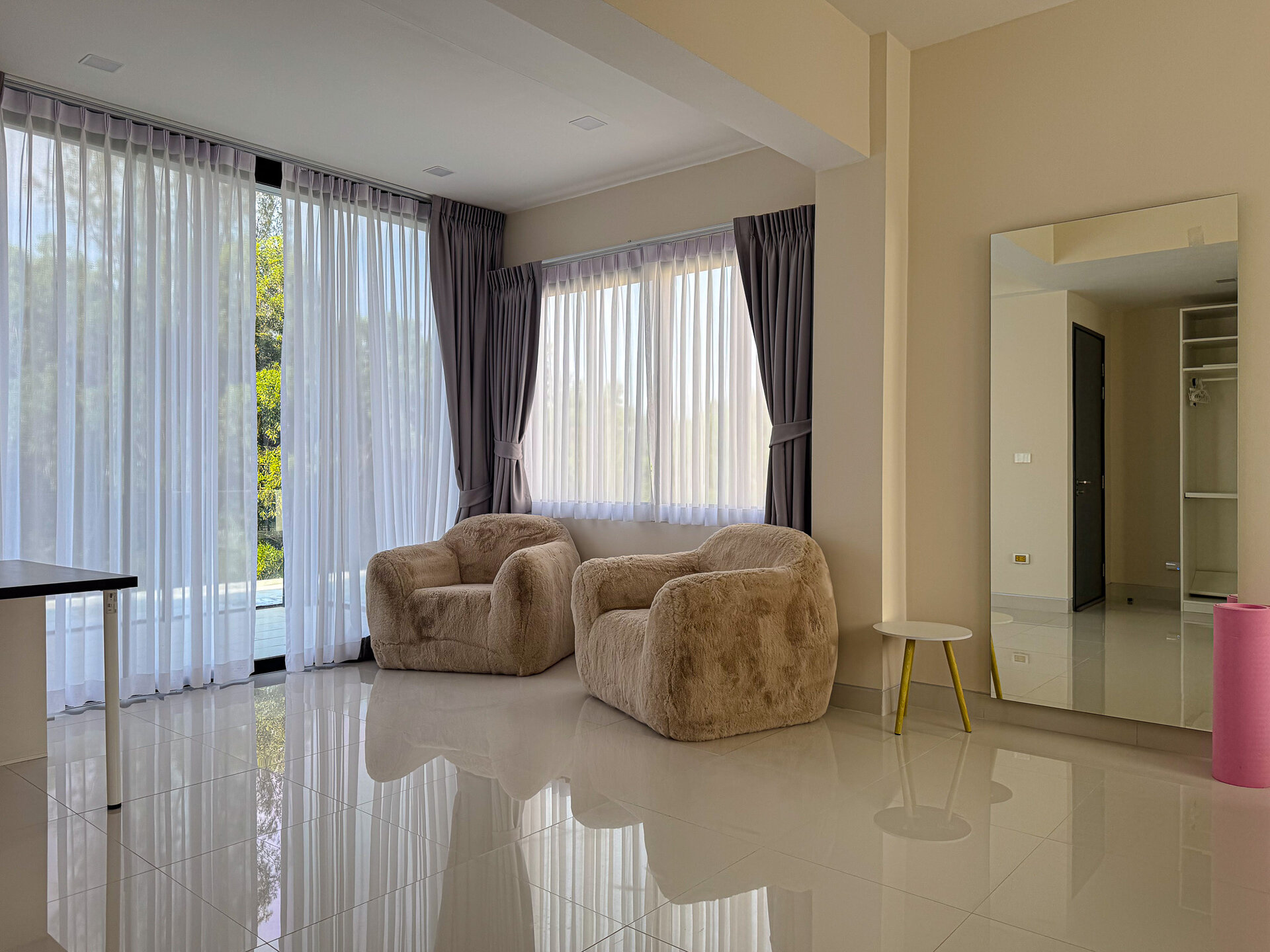 Townhouse for rent in Laguna Park II (ID 537)