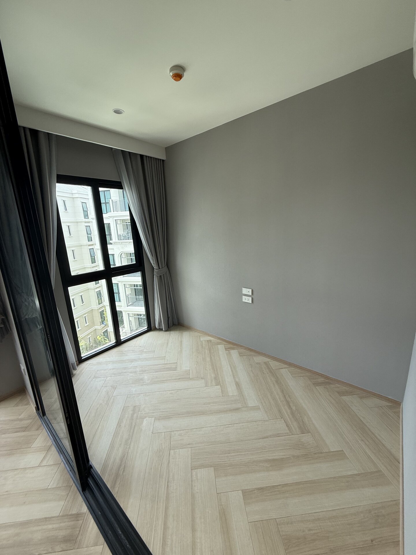 The Title Legendary C604 (ID 592)