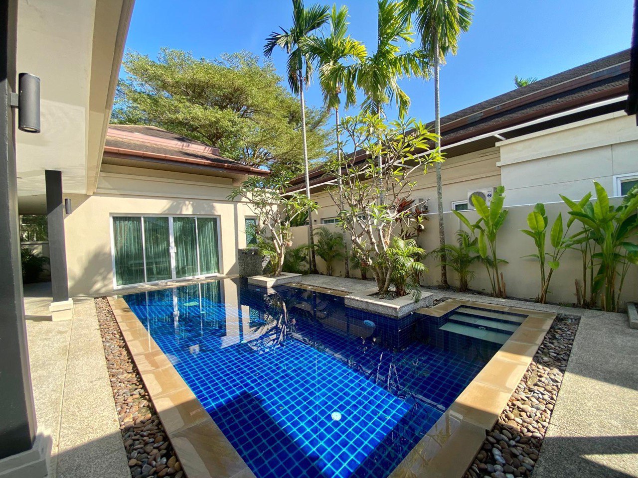 Продажа 3-спальной виллы Rawai Grand House (ID 530)