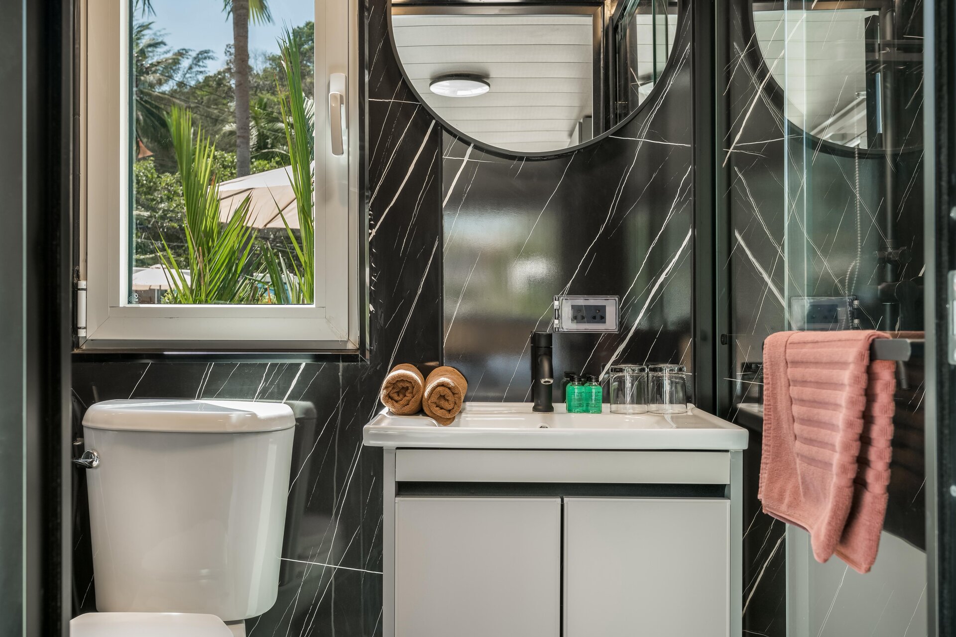 Продажа отеля Apple House на БангТао (ID 43)