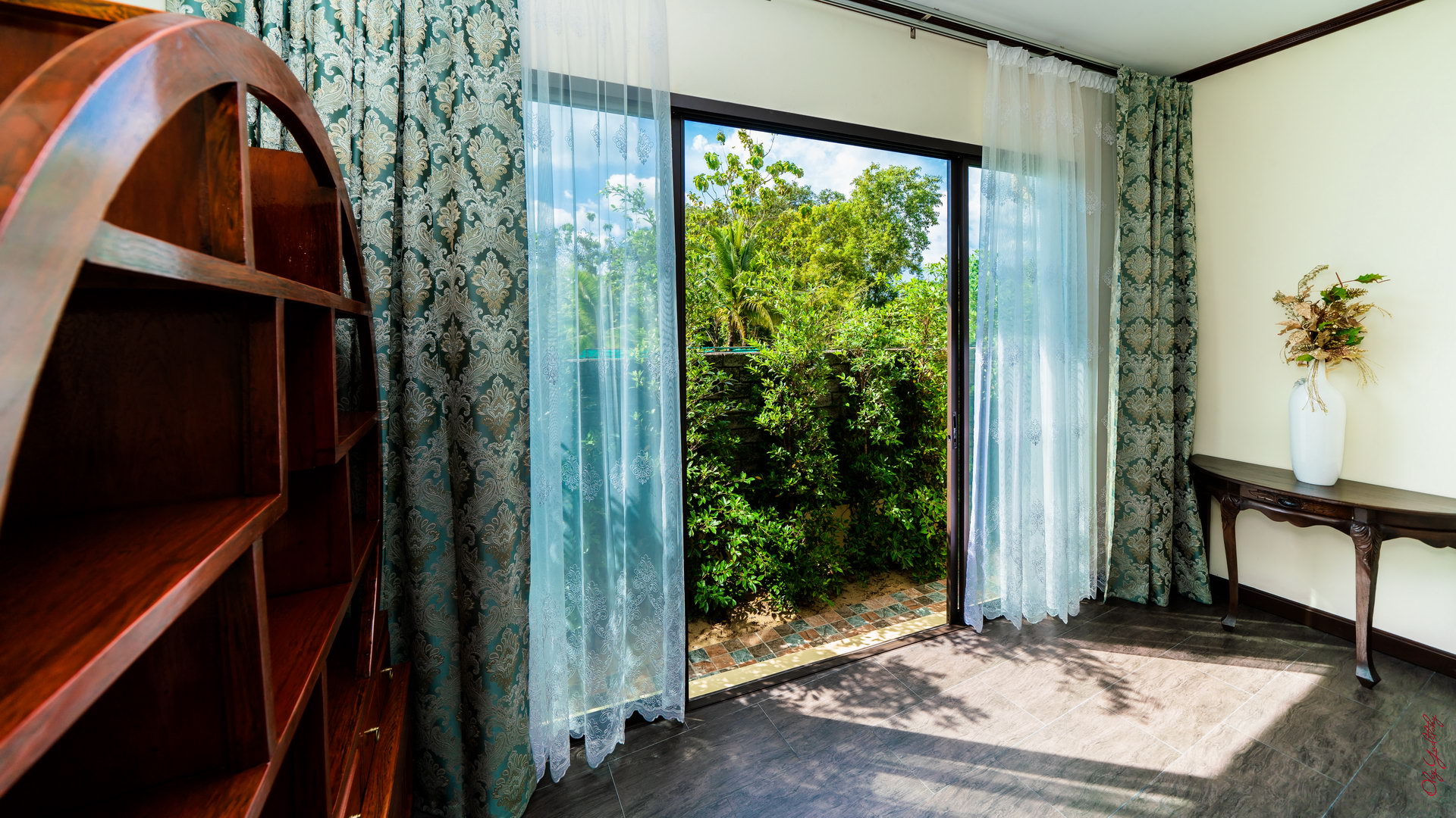 Аренда — роскошная вилла с 3+1 спальнями рядом с пляжем БангТао (ID 288)