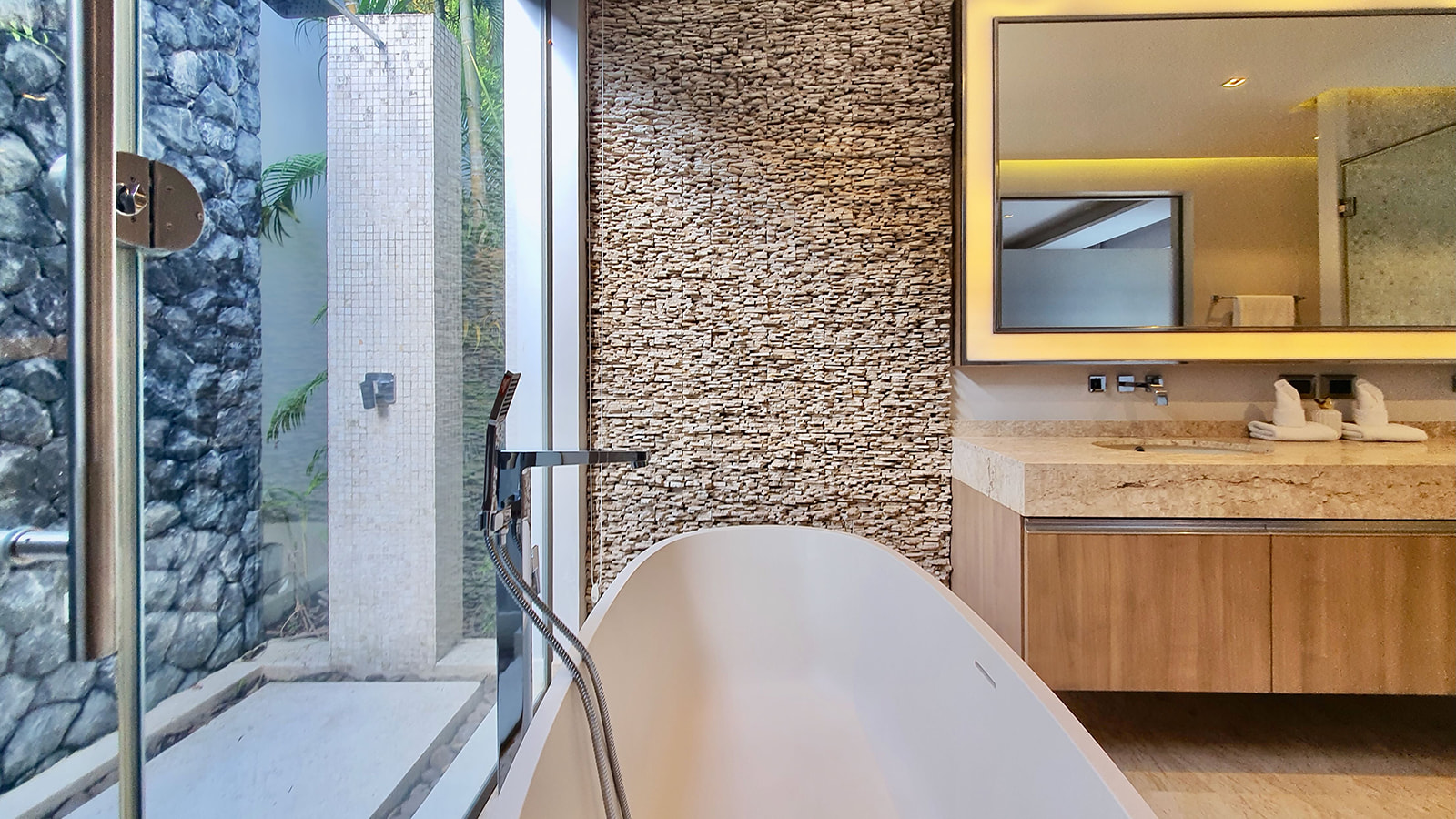 Аренда 4 спальной виллы Botanica (ID 282)