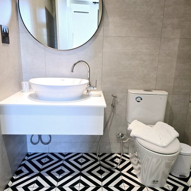 URGENT SALE: 2 bedroom apartment in The Title Halo 1 (ID 132)