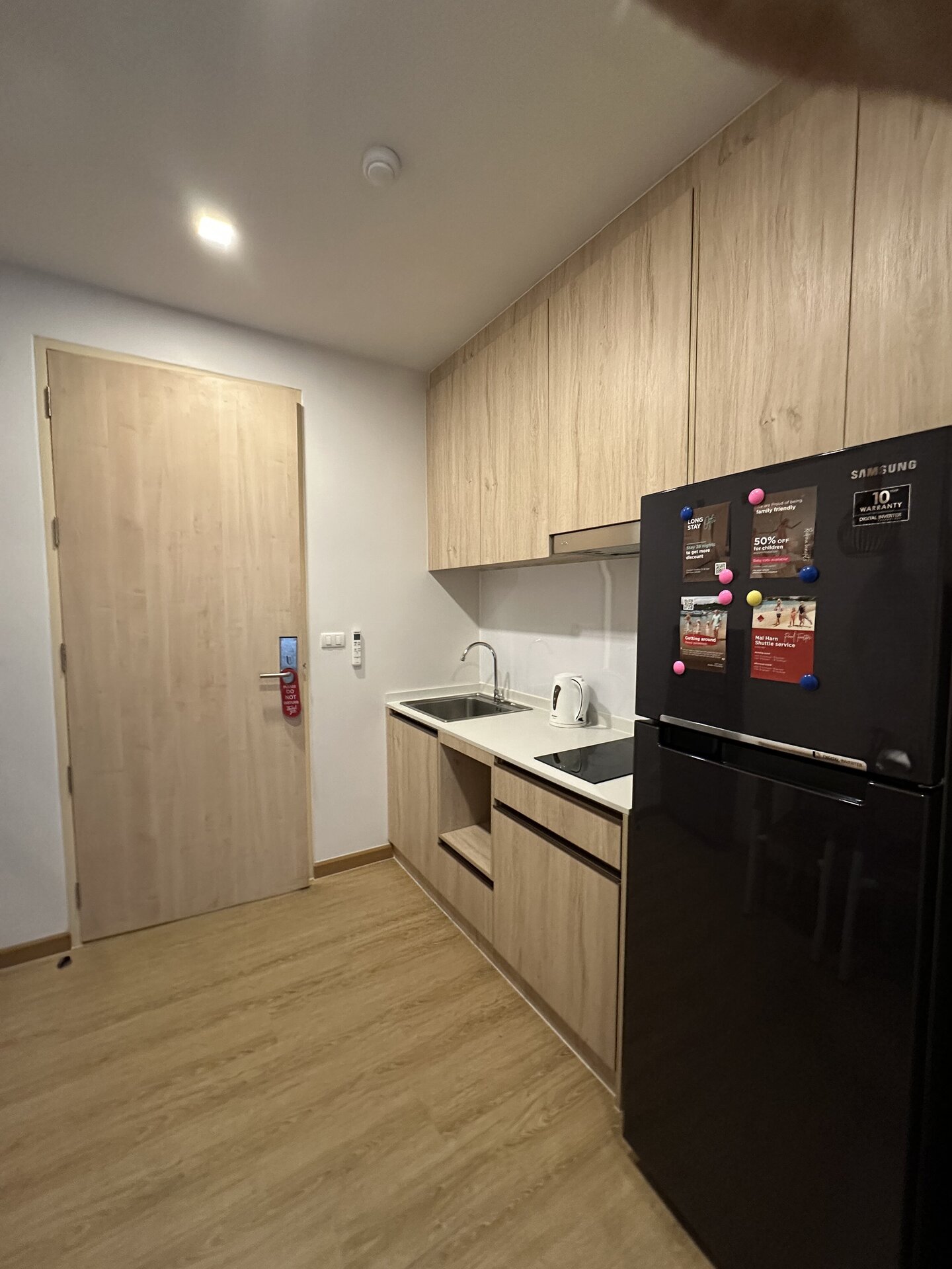 อพาร์ตเมนต์ 1 ห้องเดอะพราวด์ราไวย์-ยูนิต 307 (ID 220)