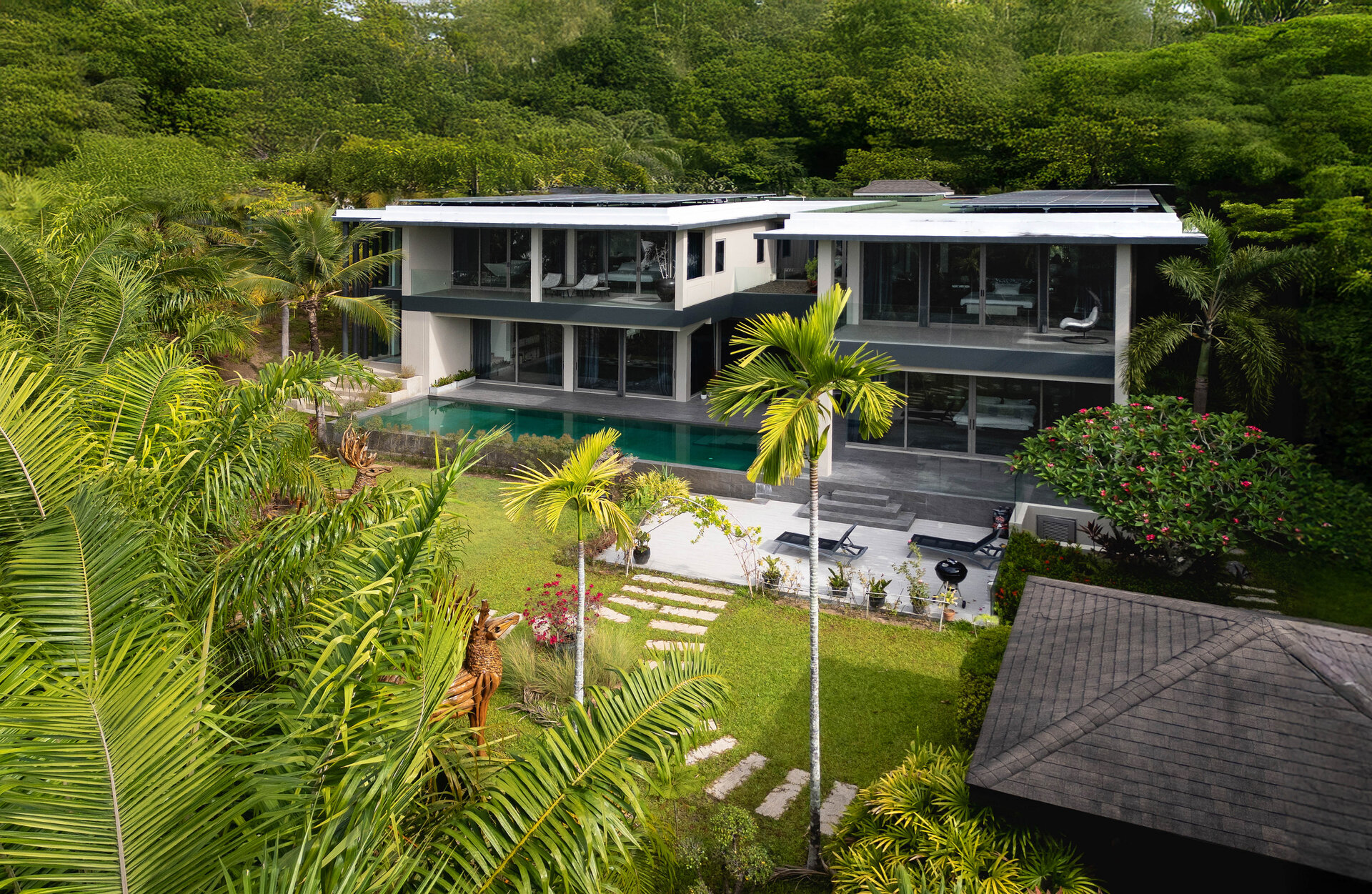 东方现代风格的专属住宅 (ID 302)